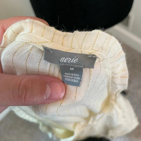 Aerie White and Gold‎ Lagenlook Tunic Top With Metallic Threading - Picture 9 of 12